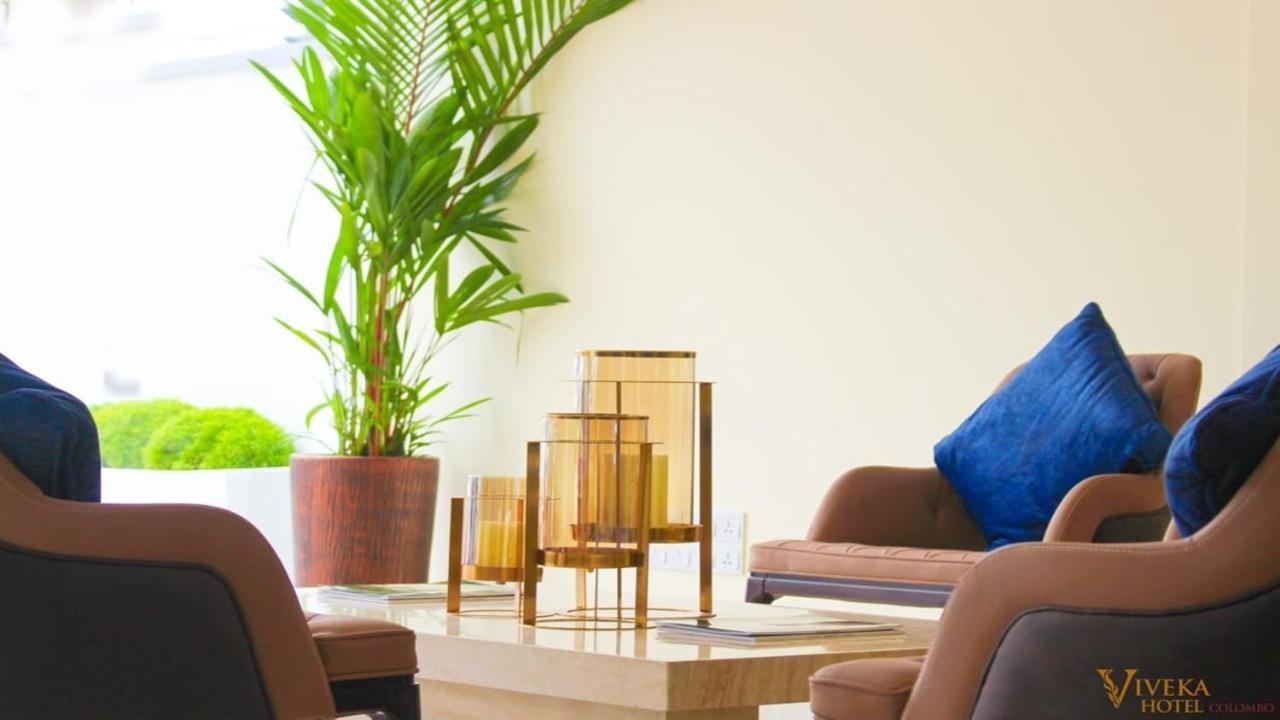 Viveka Hotel Colombo Kalubowila West ภายนอก รูปภาพ